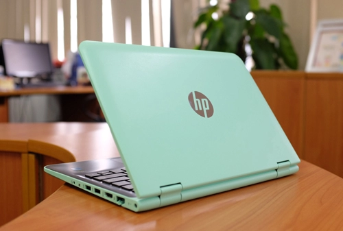 Laptop màn hình xoay 360 độ dùng loa cao cấp của hp