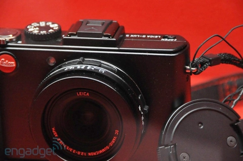 Leica lặng lẽ ra mắt d-lux 5 tại photokina