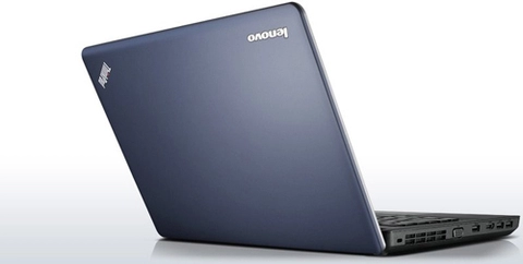 Lenovo ra hai laptop chạy chip amd trinity tại nhật