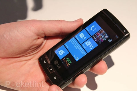 Lg panther chạy windows phone 7