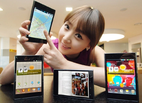 Lg ra optimus vu đối thủ galaxy note