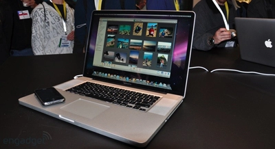 Macbook pro 17 inch tại macworld 2009