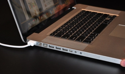 Macbook pro 17 inch tại macworld 2009