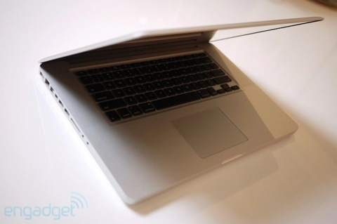 Macbook pro dùng intel core i7