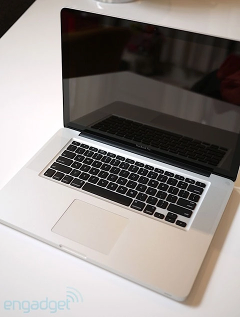 Macbook pro dùng intel core i7