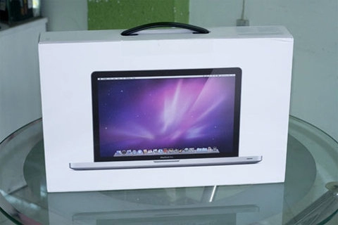 Macbook pro mới của apple đã tới vn