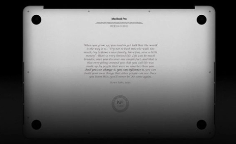 Macbook pro phiên bản tưởng nhớ steve jobs