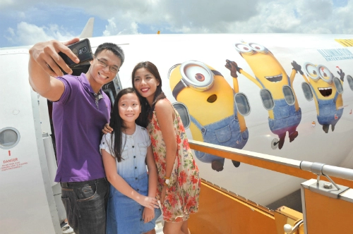 Minions gây sốt trên tàu bay vietjet