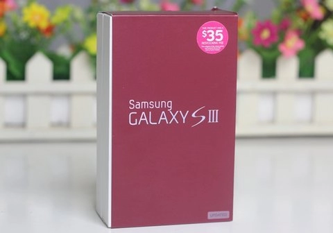 mở hộp galaxy s iii màu đỏ đầu tiên ở việt nam