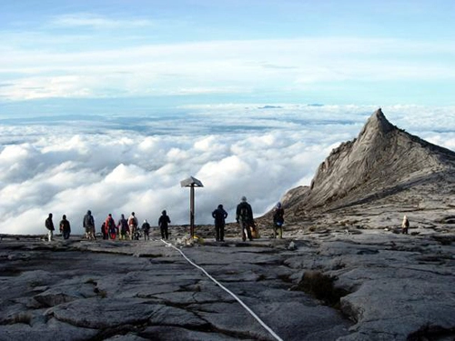 Mọi thứ bạn muốn đều có tại kinabalu malaysia