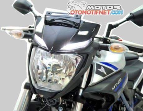 Một số khác biệt giữa nakedbike yamaha mt-25 so với r25