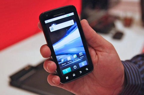 Motorola atrix 4g cập nhật lên android 23 gingerbread