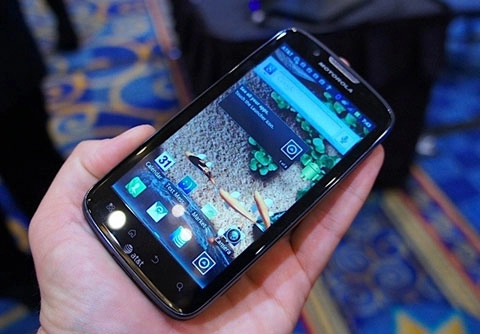 Motorola công bố atrix 2