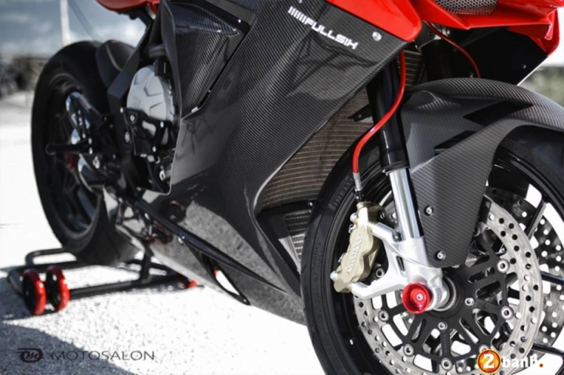 Mv agusta f3 đẹp tinh tế với phiên bản độ fullsix carbon