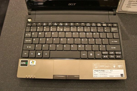 Netbook dùng chip amd phát video full hd