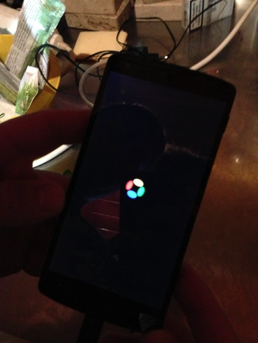 Nexus 5 lộ diện cùng hệ điều hành android 44 kitkat