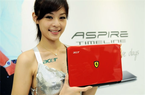 Ngắm acer ferrari one