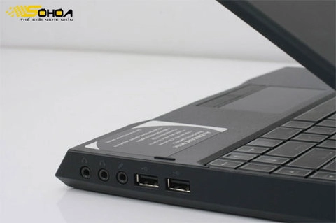 Ngắm laptop chơi game alienware m11x