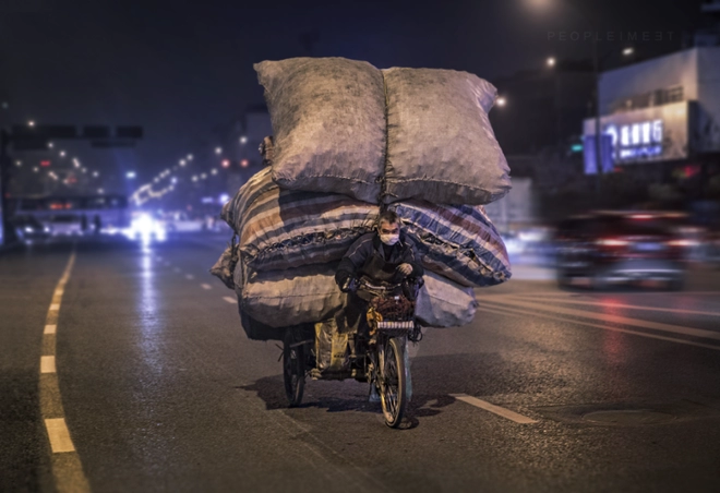 Những chuyến xe quá tải trên khắp thế giới