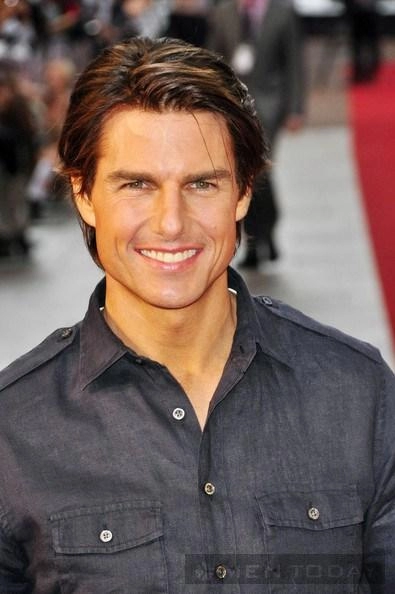 Những kiểu tóc trẻ trung và quyến rũ của tom cruise