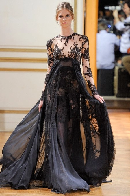 Những mẫu váy cao cấp đẹp nhất tuần thời trang paris