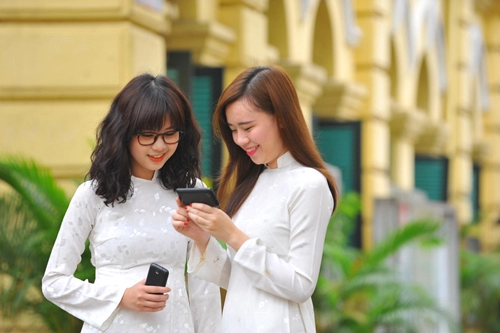 Những smartphone bình dân của lenovo