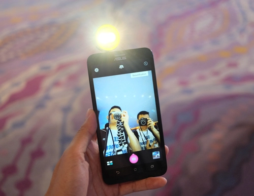 Những smartphone chụp selfie tốt giá dưới 5 triệu đồng
