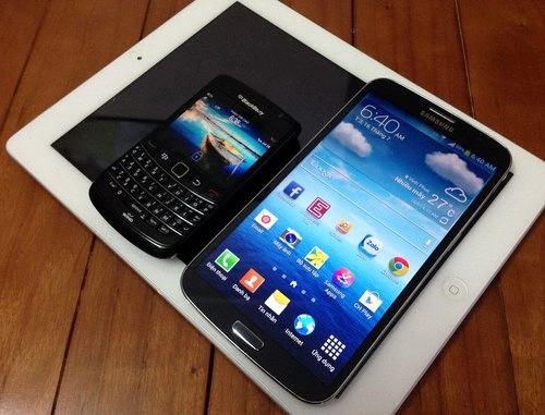Những smartphone có màn hình khổng lồ