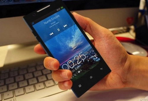 Những smartphone màn hình 2k đáng chú ý năm 2014