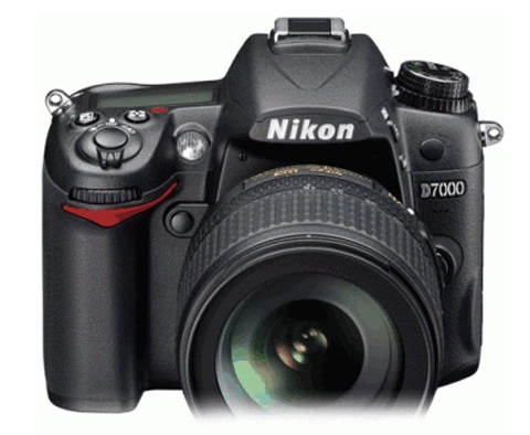 Nikon d7000 lộ diện cùng hai ống kính mới
