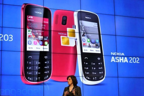 Nokia bổ sung loạt điện thoại phổ thông mới tại mwc 2012