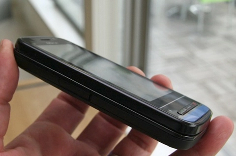 Nokia c6 xách tay về tp hcm