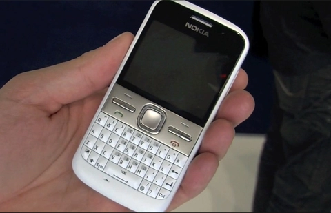 Nokia e5 bản nâng cấp của e63