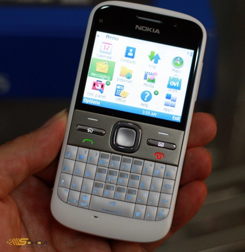 Nokia e5 chính hãng giá 49 triệu