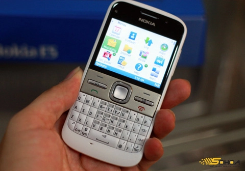 Nokia e5 giá 49 triệu tại tp hcm