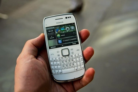 Nokia e6 đã cho đặt hàng