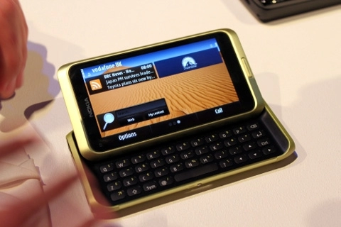 Nokia e7 có thể hoãn bán sang năm 2011