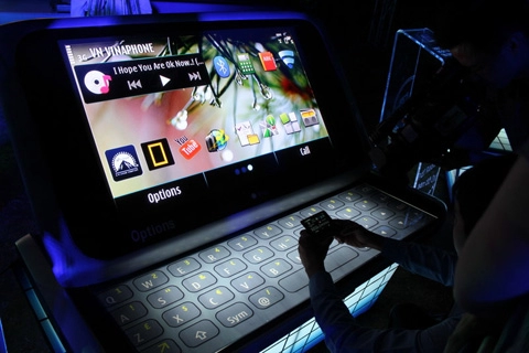 Nokia giới thiệu e7 tại việt nam