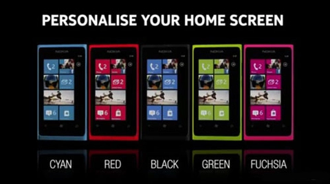 Nokia lumia 800 thêm màu xanh lá và đỏ