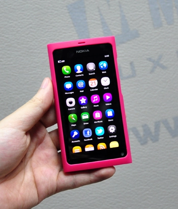 Nokia n9 bắt đầu bán giá 132 triệu đồng
