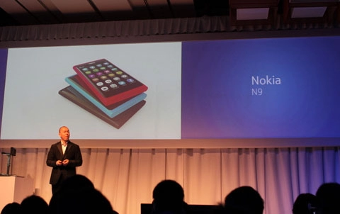 Nokia n9 đến vn tháng 9