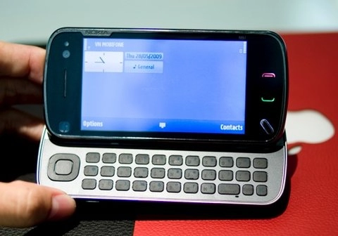 Nokia n97 giá 13 triệu đồng tại vn