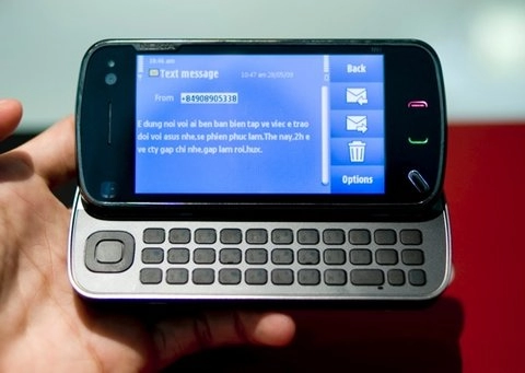 Nokia n97 giá 13 triệu đồng tại vn