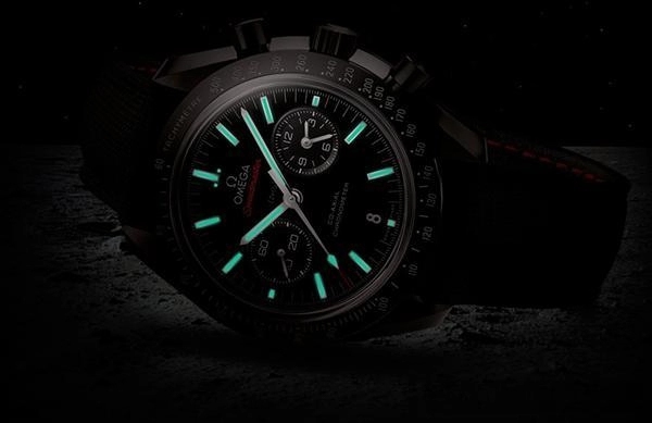 Omega speedmaster dark side of the moon đồng hồ cho quý ông nam tính