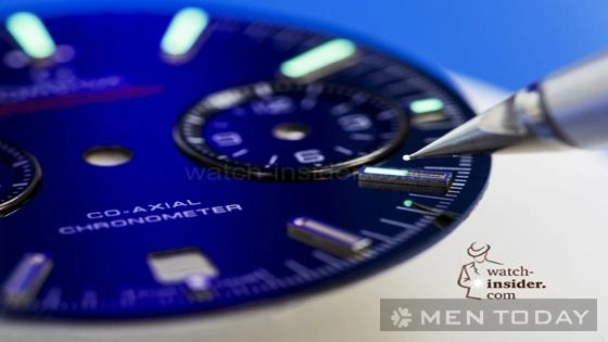 Omega speedmaster dark side of the moon đồng hồ cho quý ông nam tính