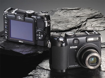 P5100 - máy ảnh coolpix cao cấp nhất của nikon