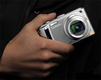 Panasonic thêm 8 máy ảnh lumix