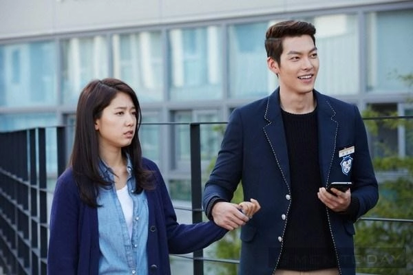 Phong cách của thiếu gia ngang tàng choi young do the heirs