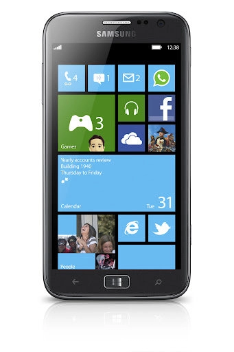 Samsung công bố điện thoại windows phone 8 đầu tiên