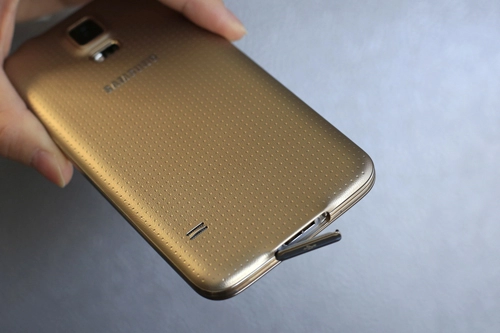 Samsung galaxy s5 màu vàng xuất hiện ở việt nam